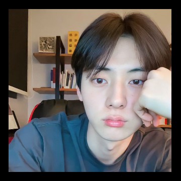 Hwang minhyun