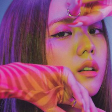 JISOO