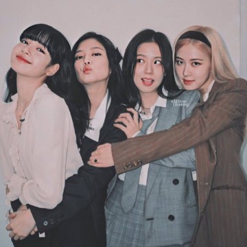 BLACK PINK