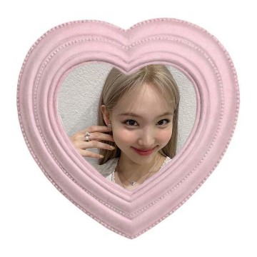 nayeon pink heart widget