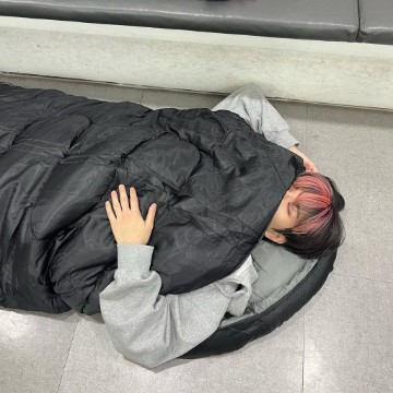 sleepy seungmin