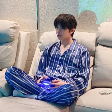 Heeseung 